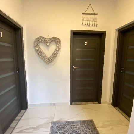 Belvarosi Apartman 2 Apartment Miskolc Exterior photo